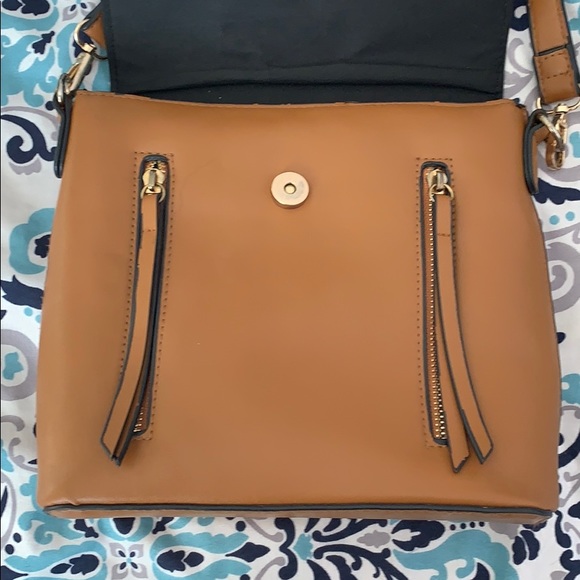 Faux leather purse - Picture 2 of 6